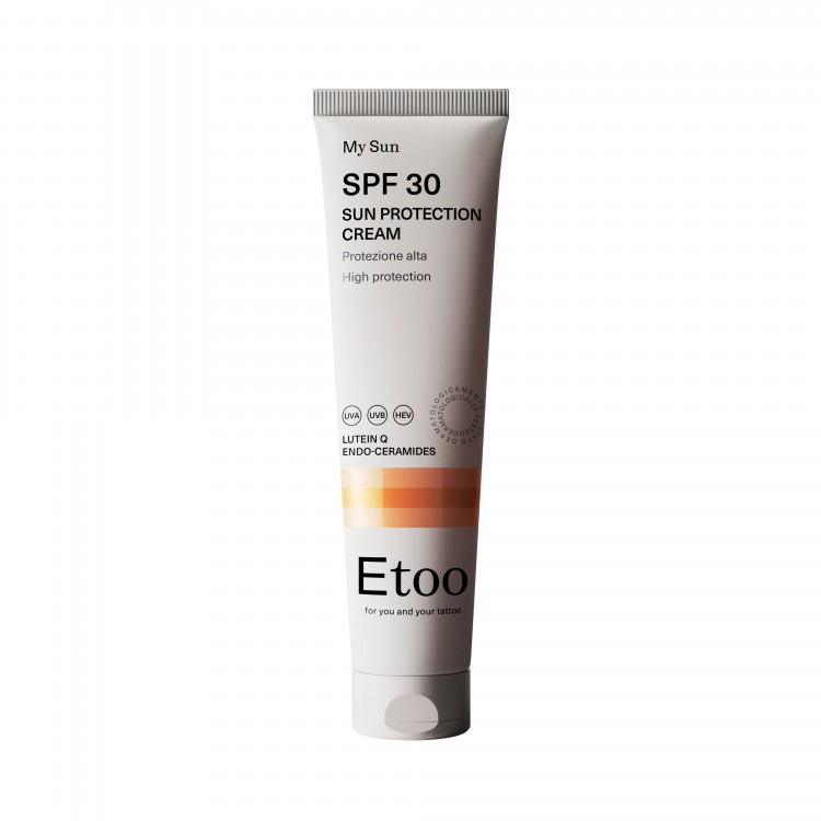 SPF 50 SUN PROTECTION CREAM Etoo - Crema Solare a Protezione Alta - 150ml SPF 50 SUN PROTECTION CREAM Etoo - Crema Solare a Protezione Alta - 150ml